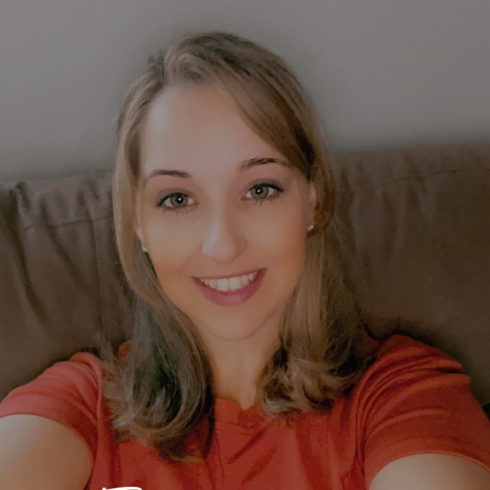 Meet your Posher, Elaina